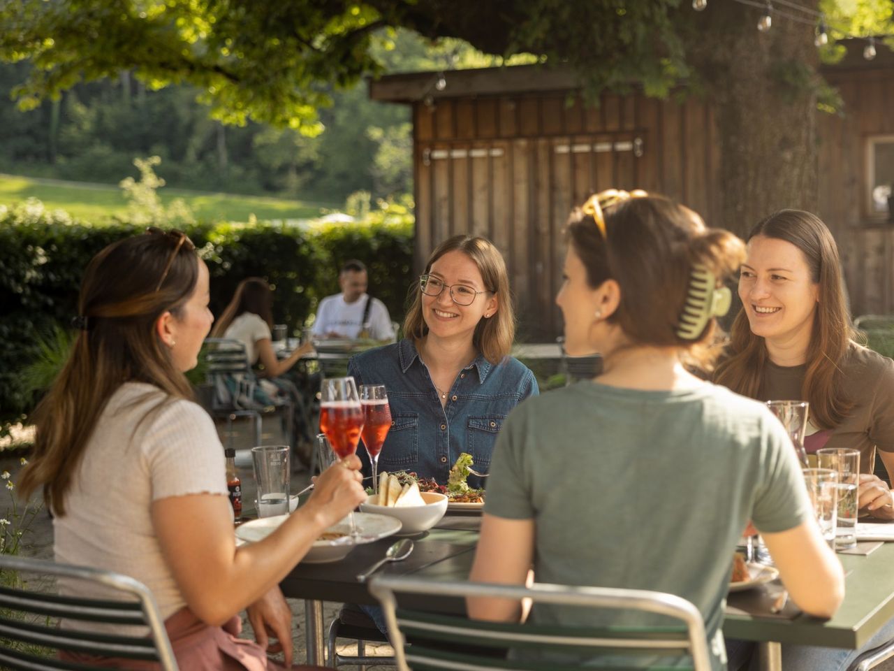 Kulinarischer Stadtbummel durch St. Gallen am Abend selbstgeführt