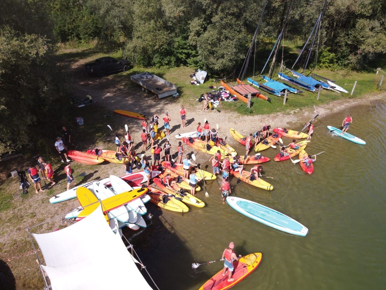 Miete SUP für Familien oder Einzelpersonen auf dem Greyerzersee