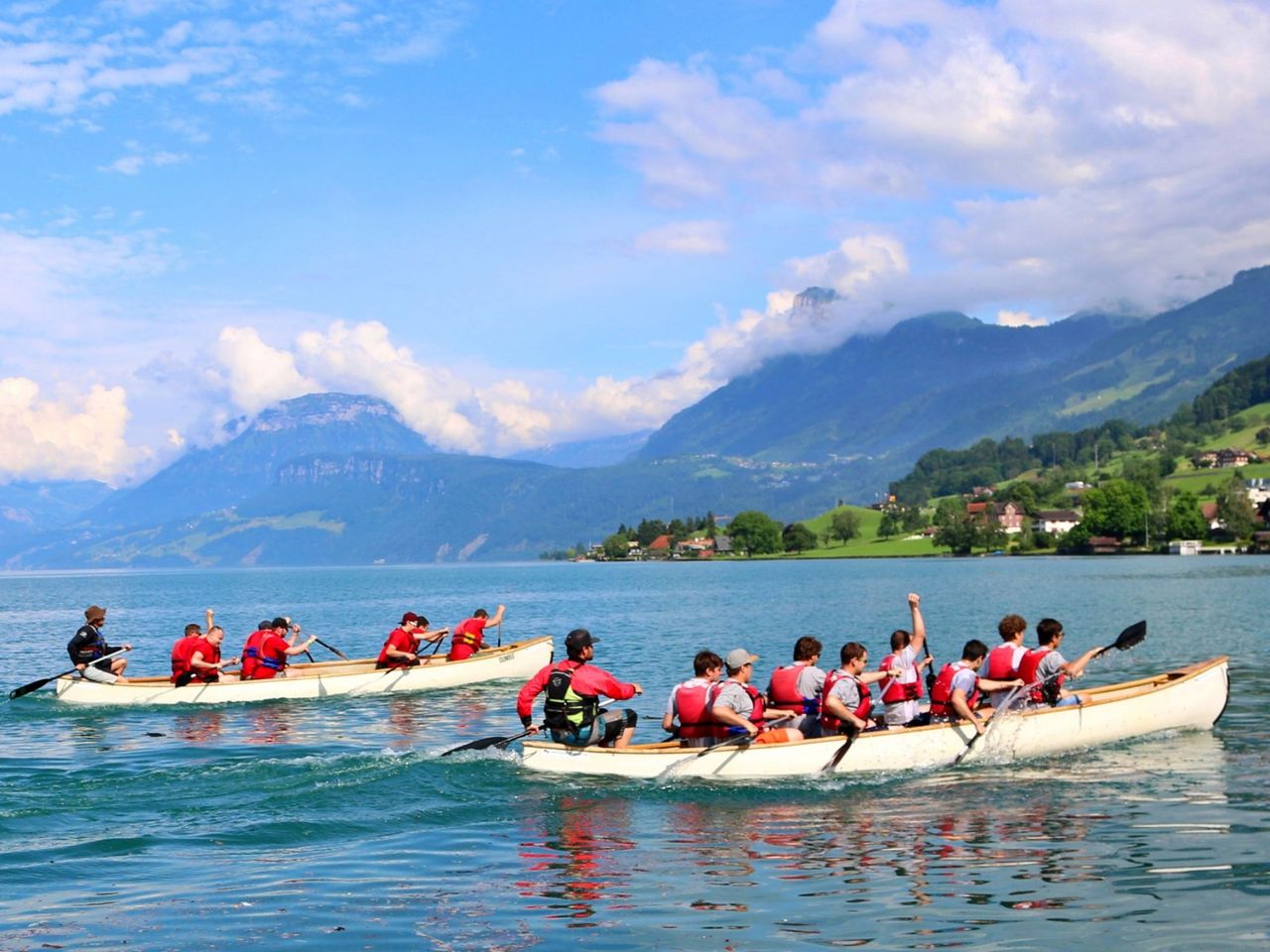Teamevent im Grosskanadier (Kanu) ab Buochs