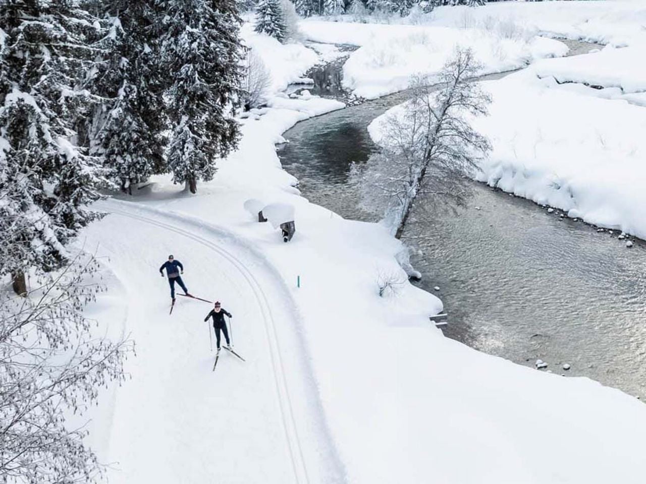 Cross-Country Ski Rental in Davos
