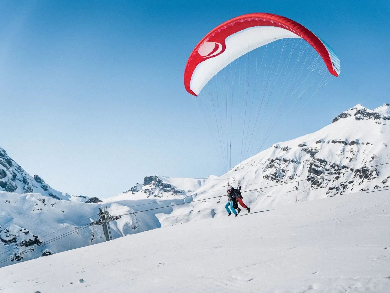Lauterbrunnental Gleitschirmfliegen Tandem ab Mürren