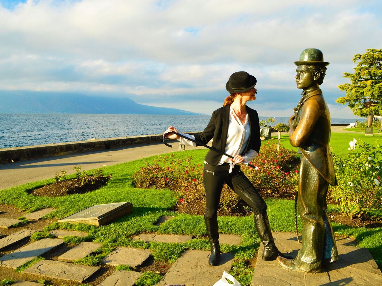 Ab Lausanne: Bustour Riviera mit Chaplin’s World, Montreux und Chillon