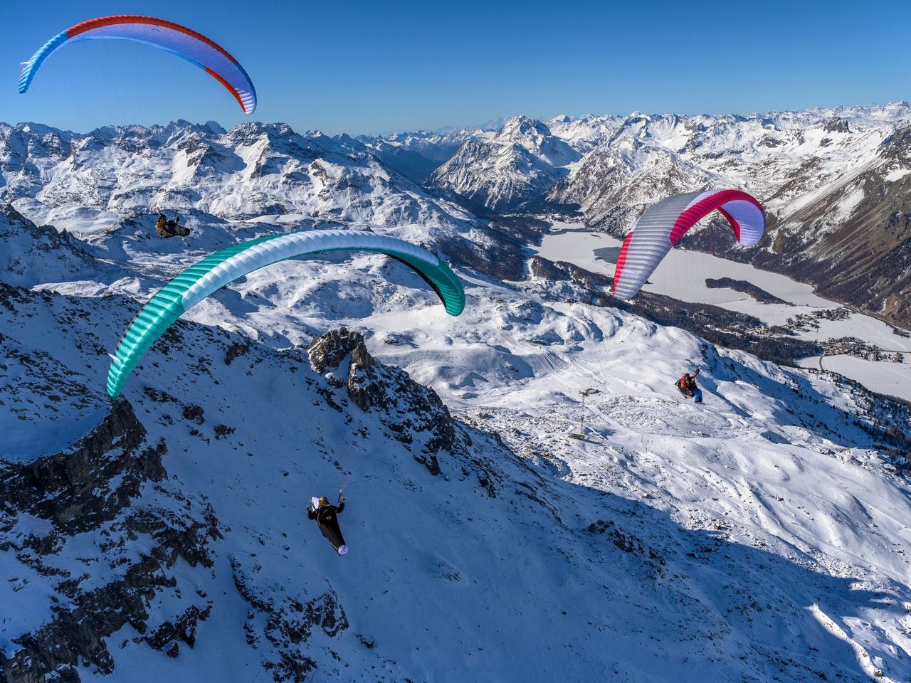 Engadin Gleitschirmfliegen mit tollen Extras
