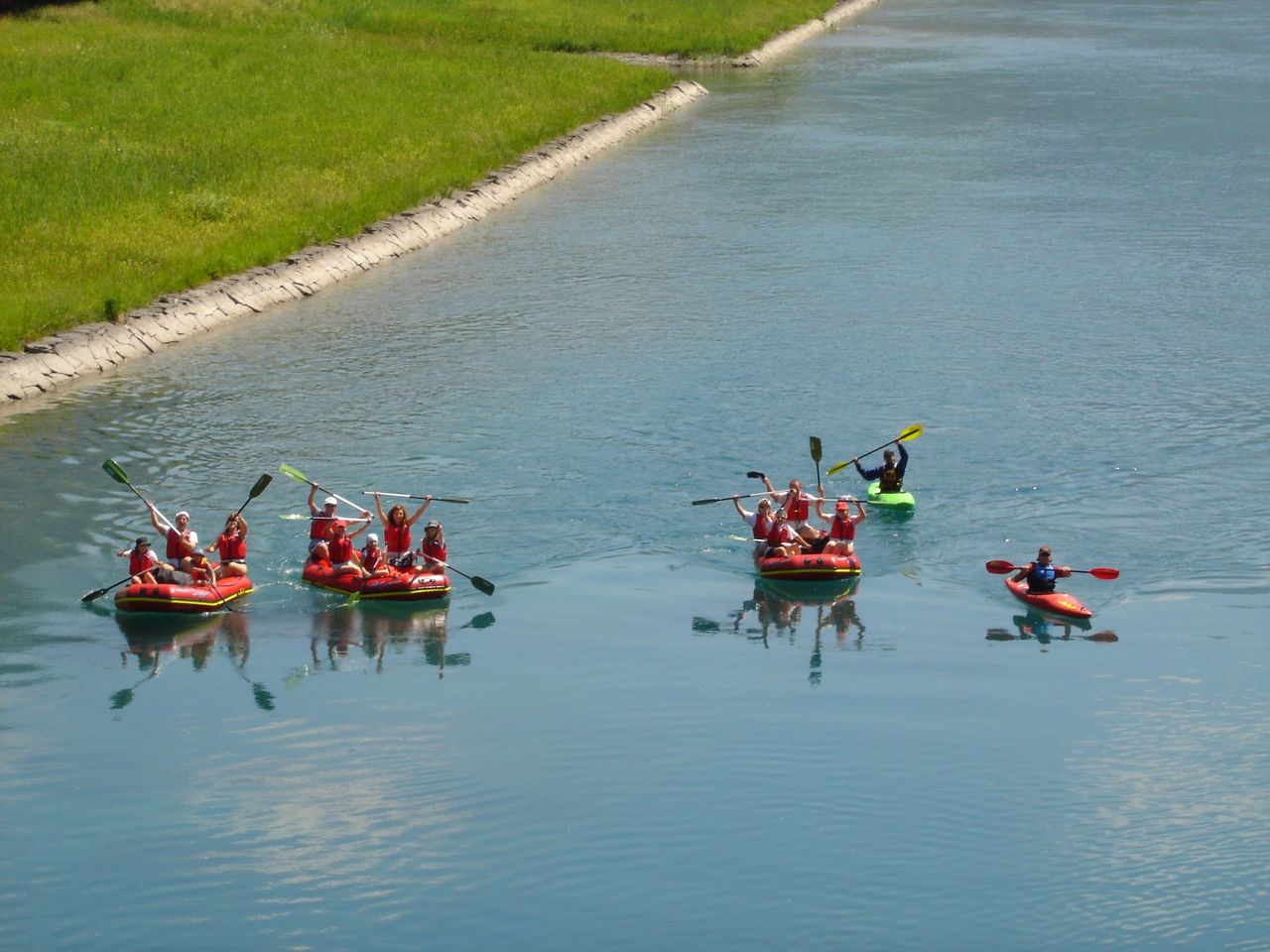 Rafting de aventura por el Linth desde Weesen