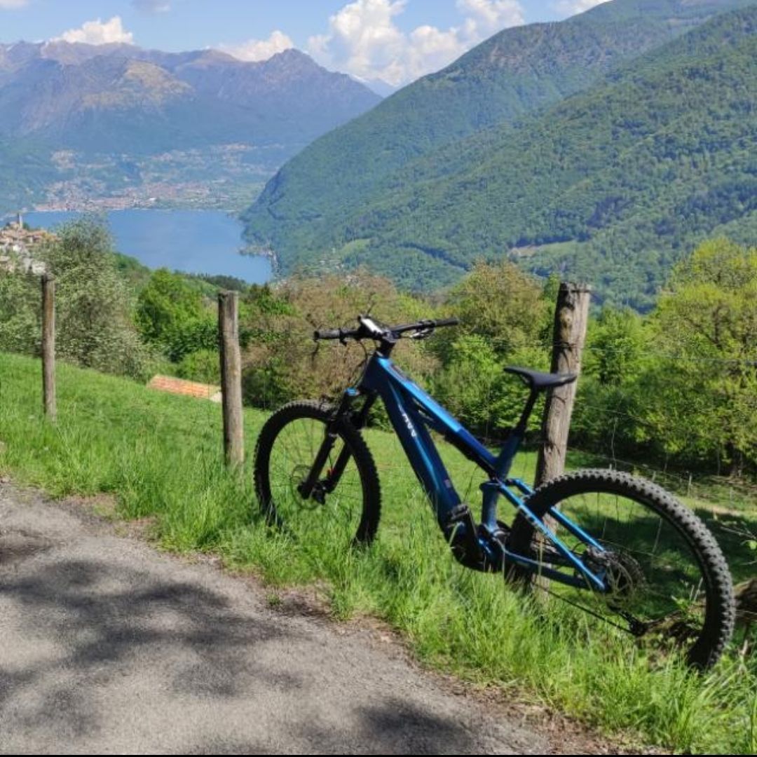 Tour panoramico guidato in e-bike al Balcone d'Italia sul Lago di Lugano