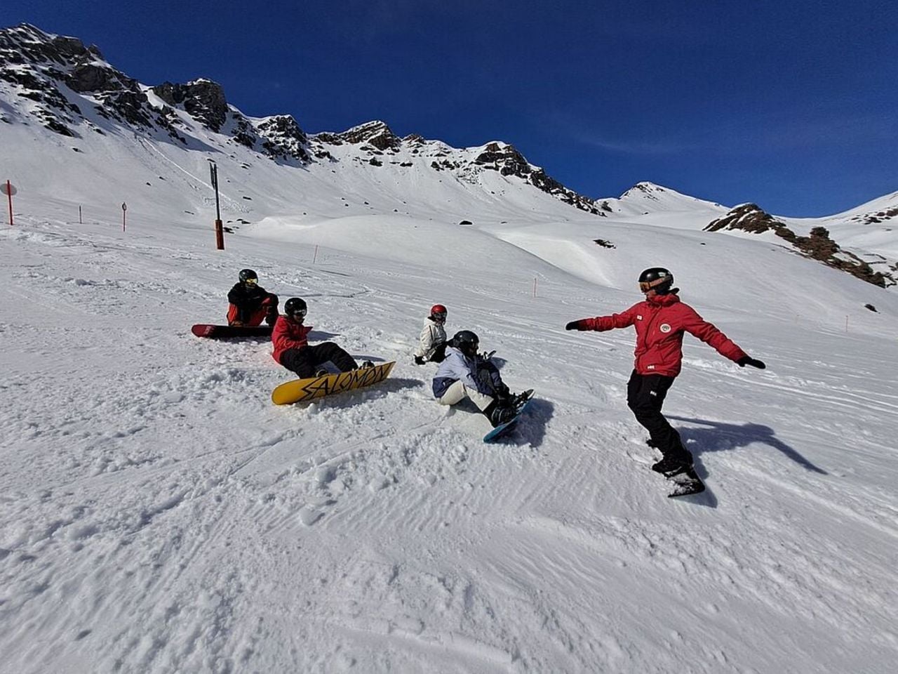 Snowboard lessons for children and adults in Scuol