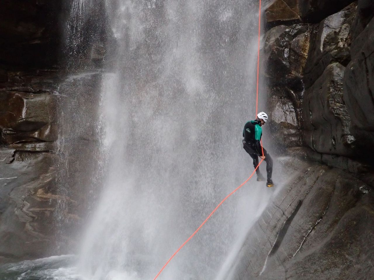 "Nala Pulse" Canyoning für Abenteurer in der Nala Schlucht