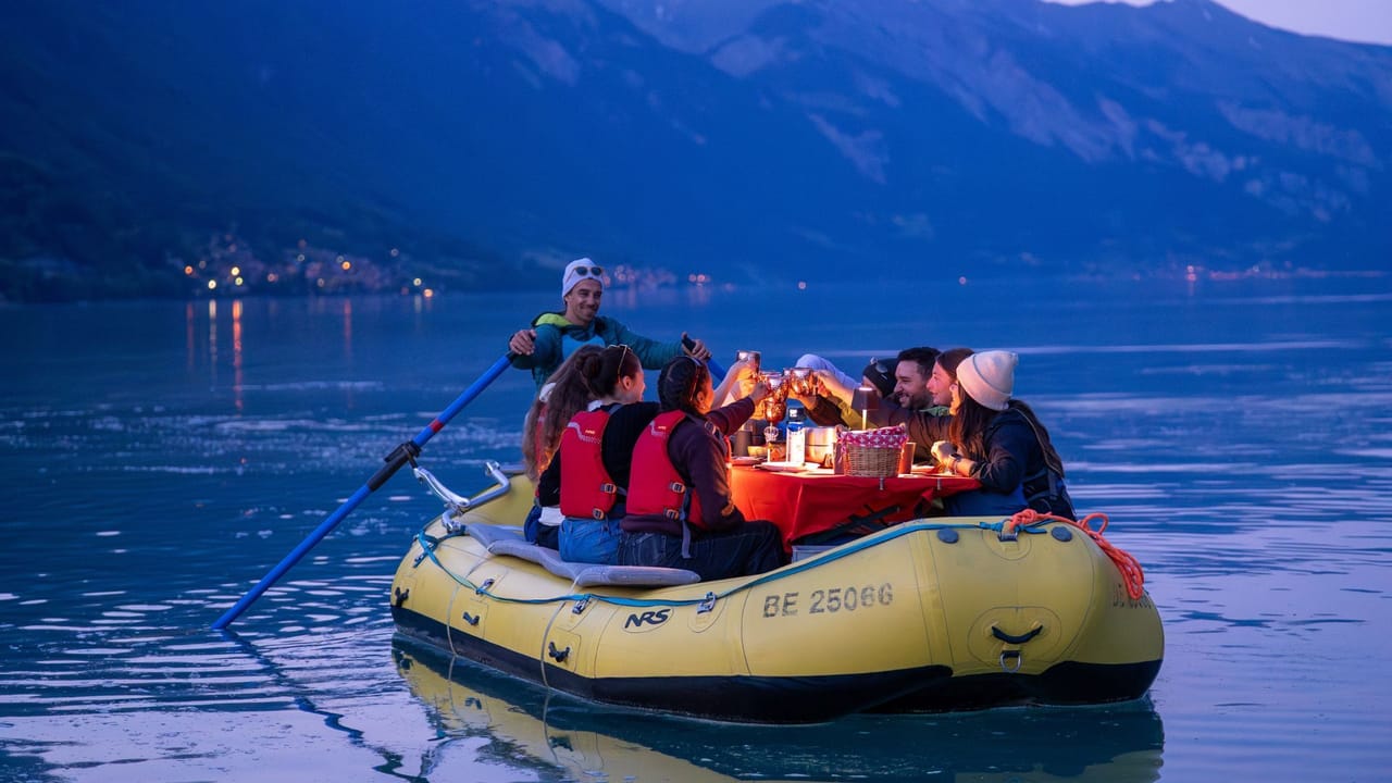 Käsefondue Float auf Aare und Brienzersee