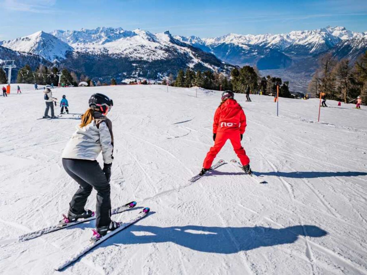 Ιδιωτική σχολή σκι για όλες τις ηλικίες στη Nendaz