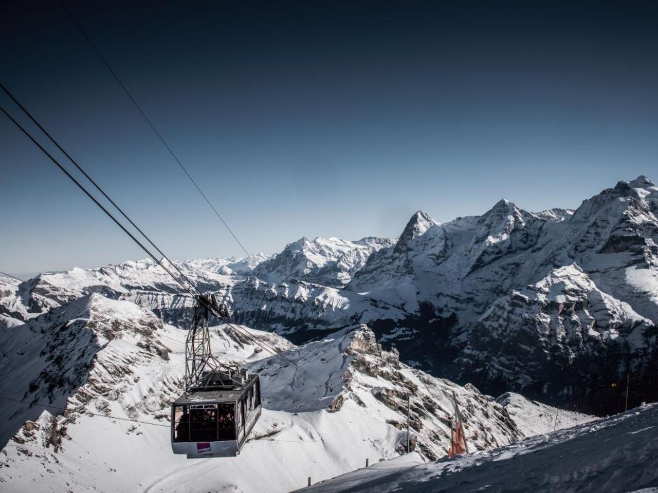 Ab Lausanne: Bustour nach Interlaken und zum Schilthorn