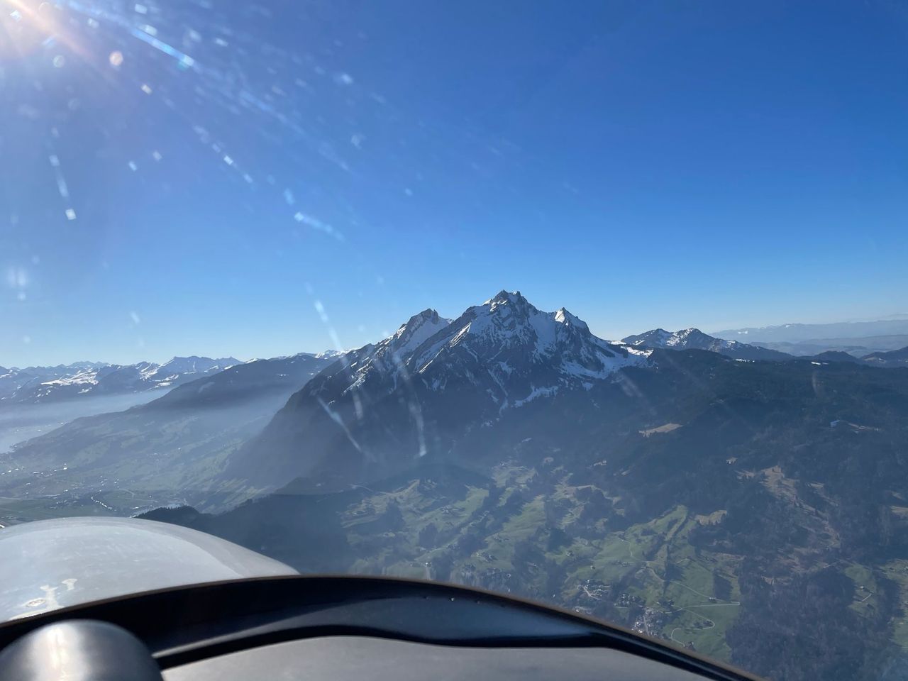 "Alpine Voyage" 90 min Rundflug ab Hausen am Albis
