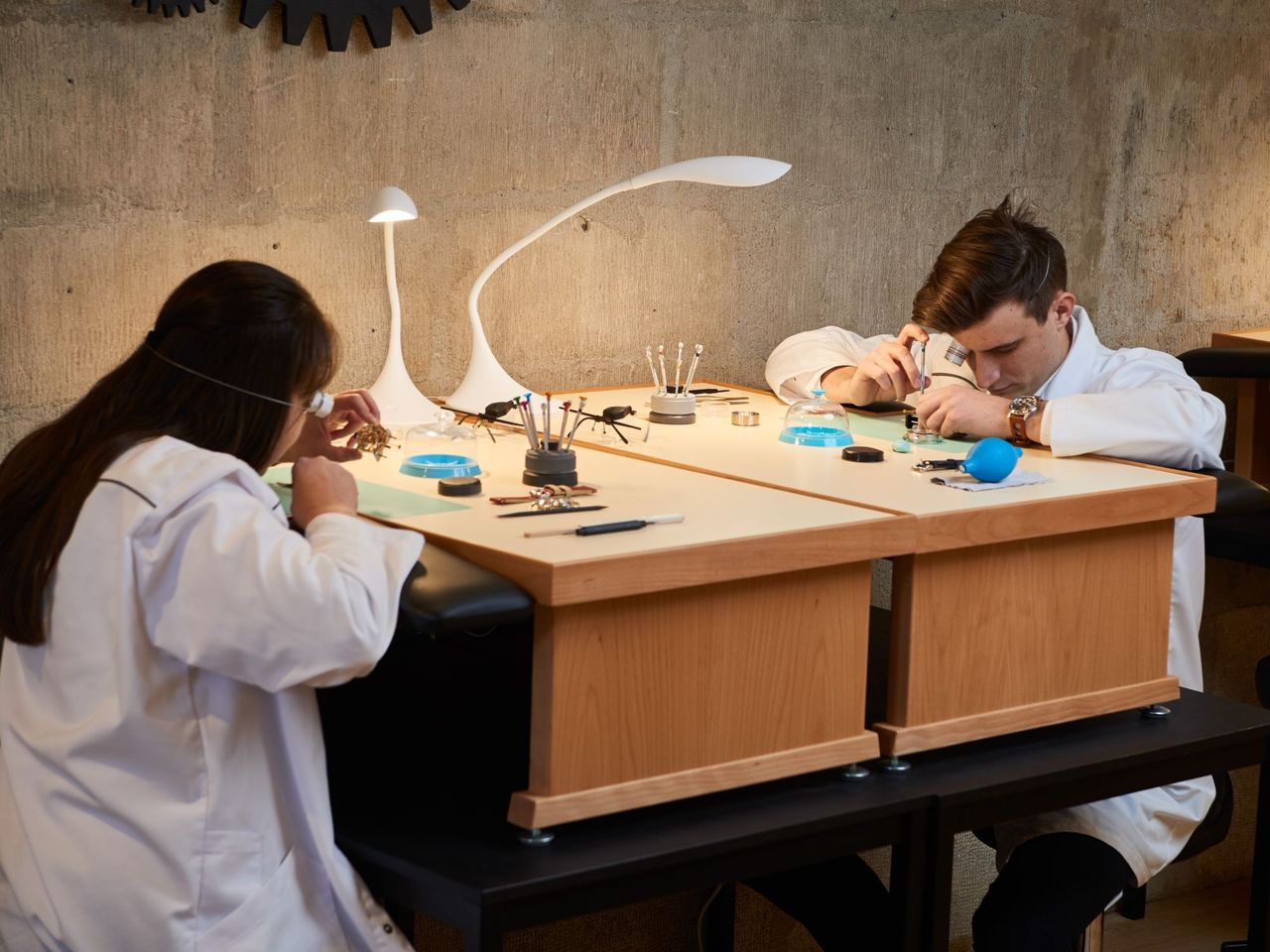 Half-day watchmaking course including a watch to take home