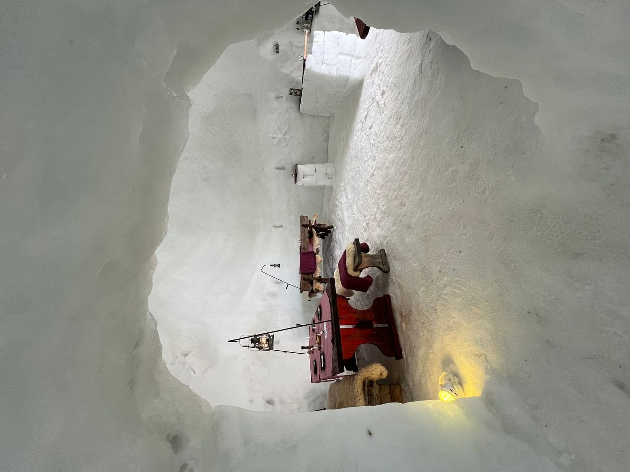 In Zurich: Excursion to Lucerne and Trübsee at Titlis with Cheese Fondue experience in an Igloo