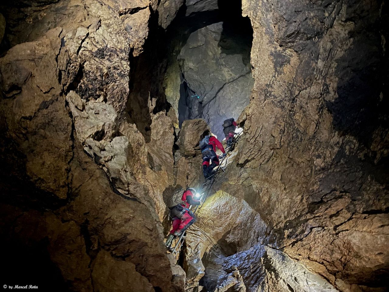 Hölloch Expedition Wasserdom (Winterexpedition)