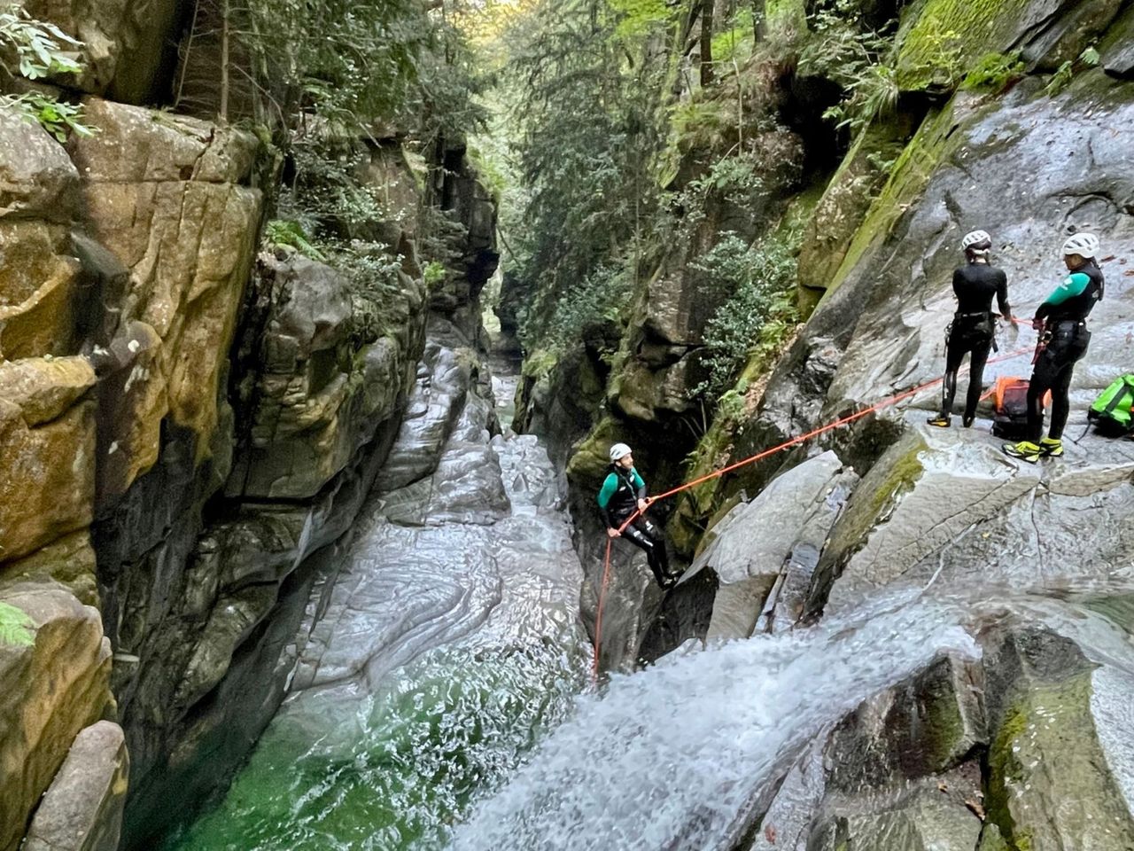 "Iragna Ultimate" Canyoning für Fortgeschrittene in der Iragna Schlucht