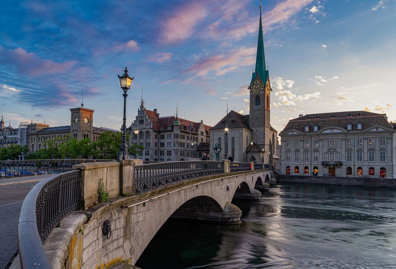 "Last Man Standing" bachelor party Escape Game in Zurich