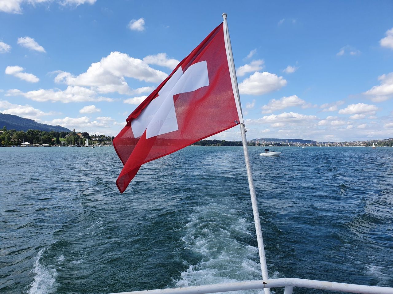  Fondue-Chinoise Schiff Zürichsee ab Rapperswil