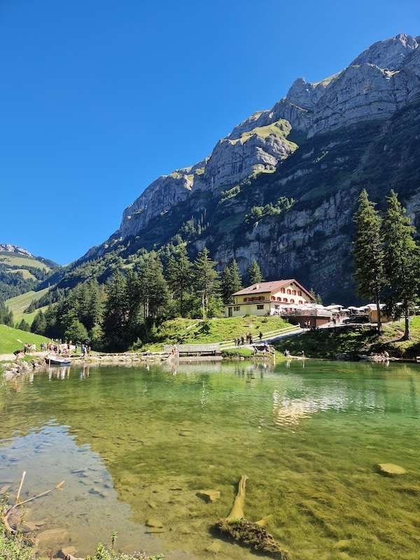 Private Tageswanderung Appenzell mit Aescher und Seealpsee ab Zürich