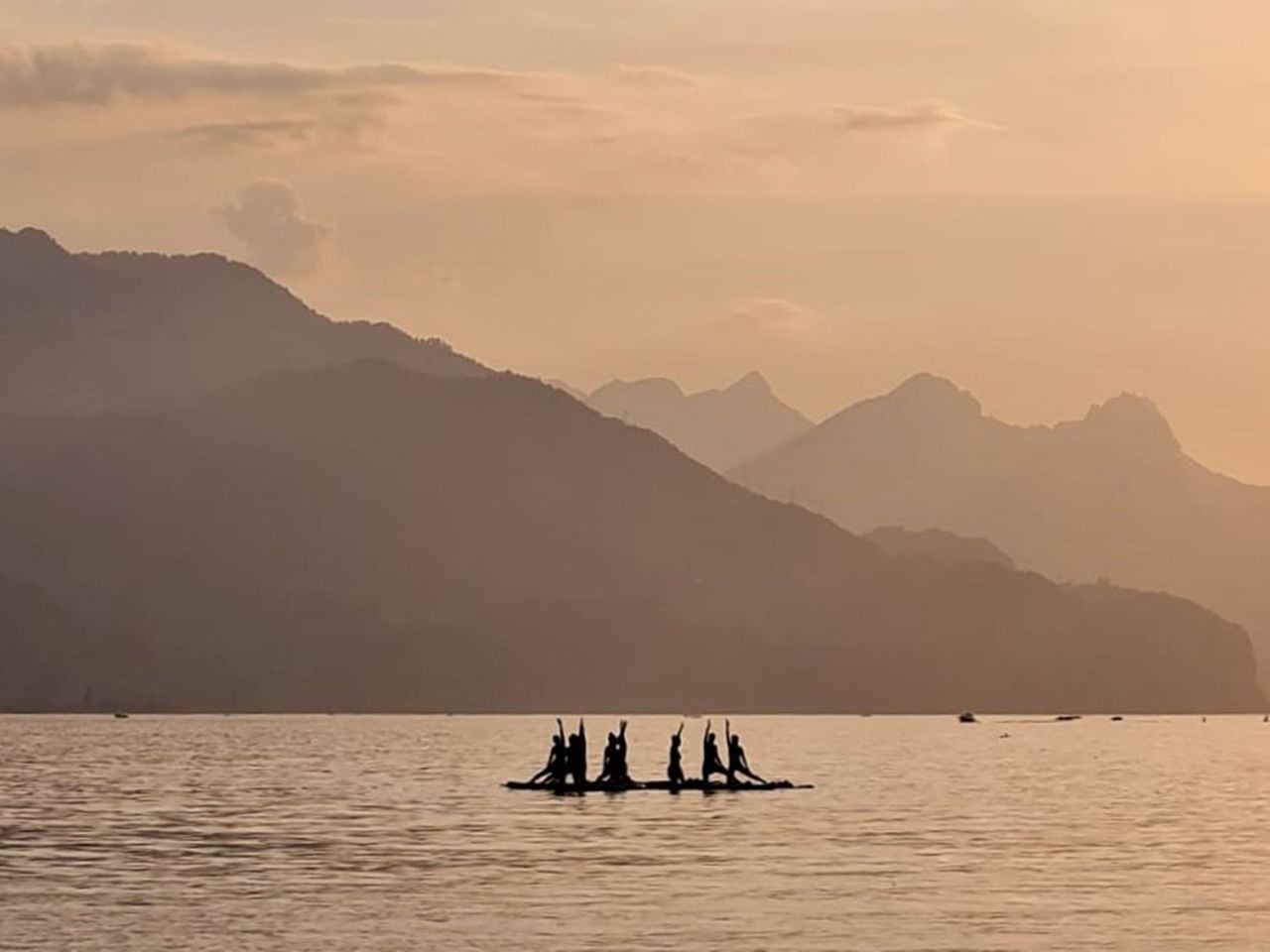 SUP Yoga auf dem Walensee