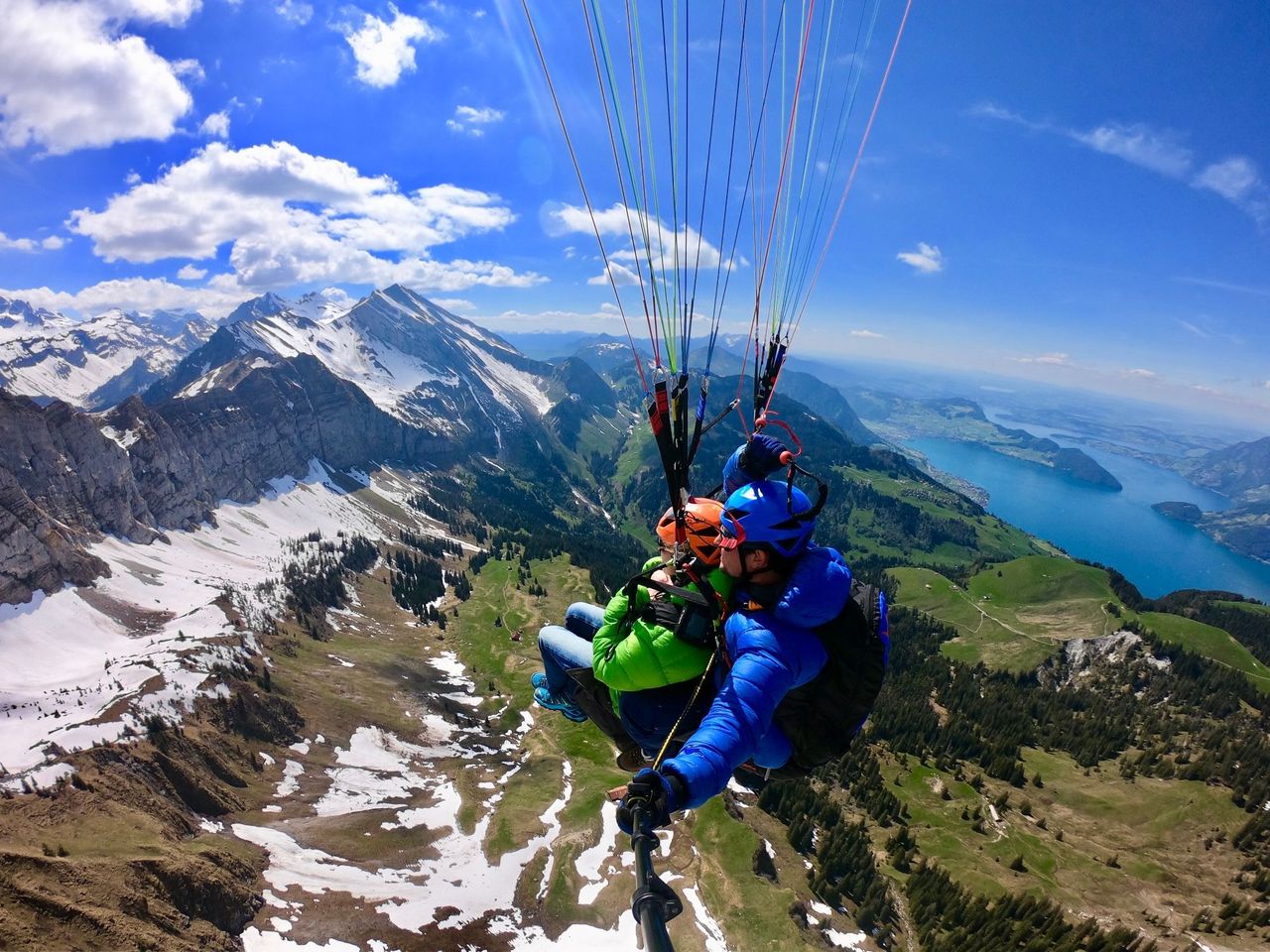 “Panoramaflug” Gleitschirm Vierwaldstättersee ab Emmetten