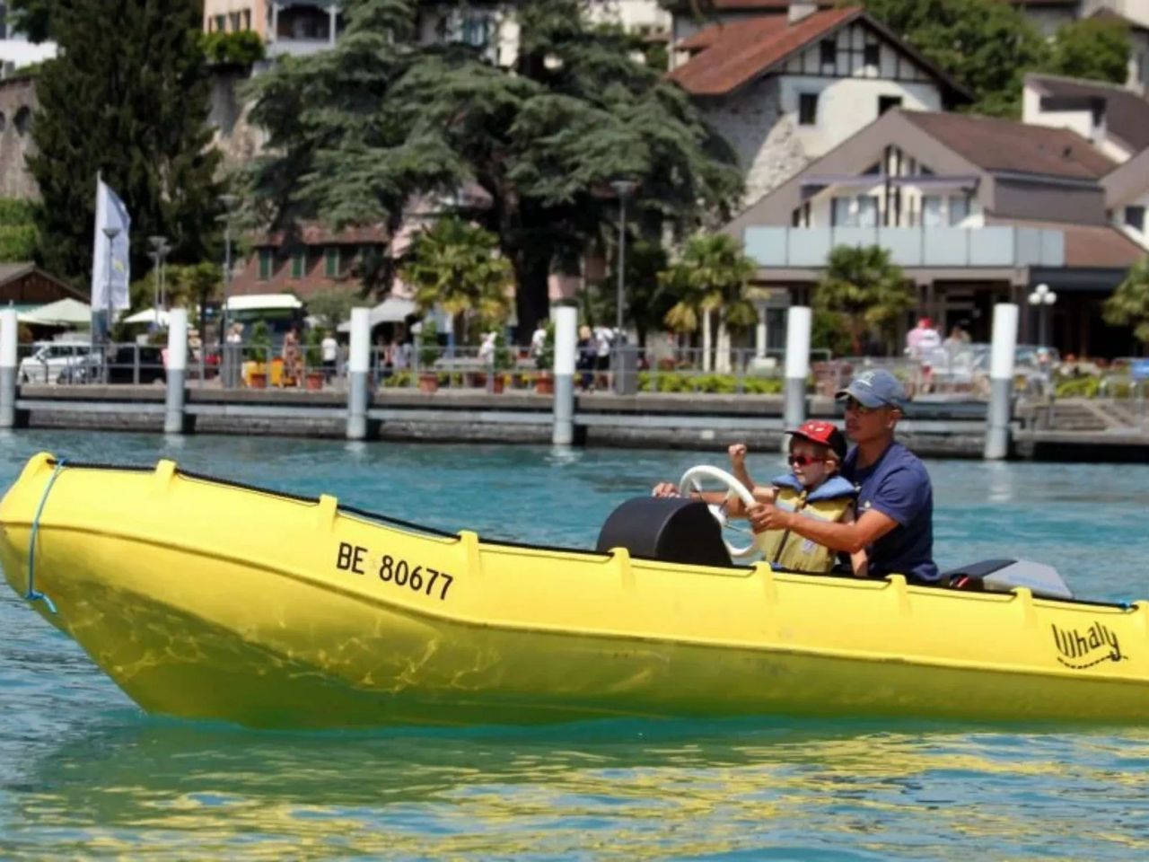 E-Motorboot Miete Thunersee ab Spiez