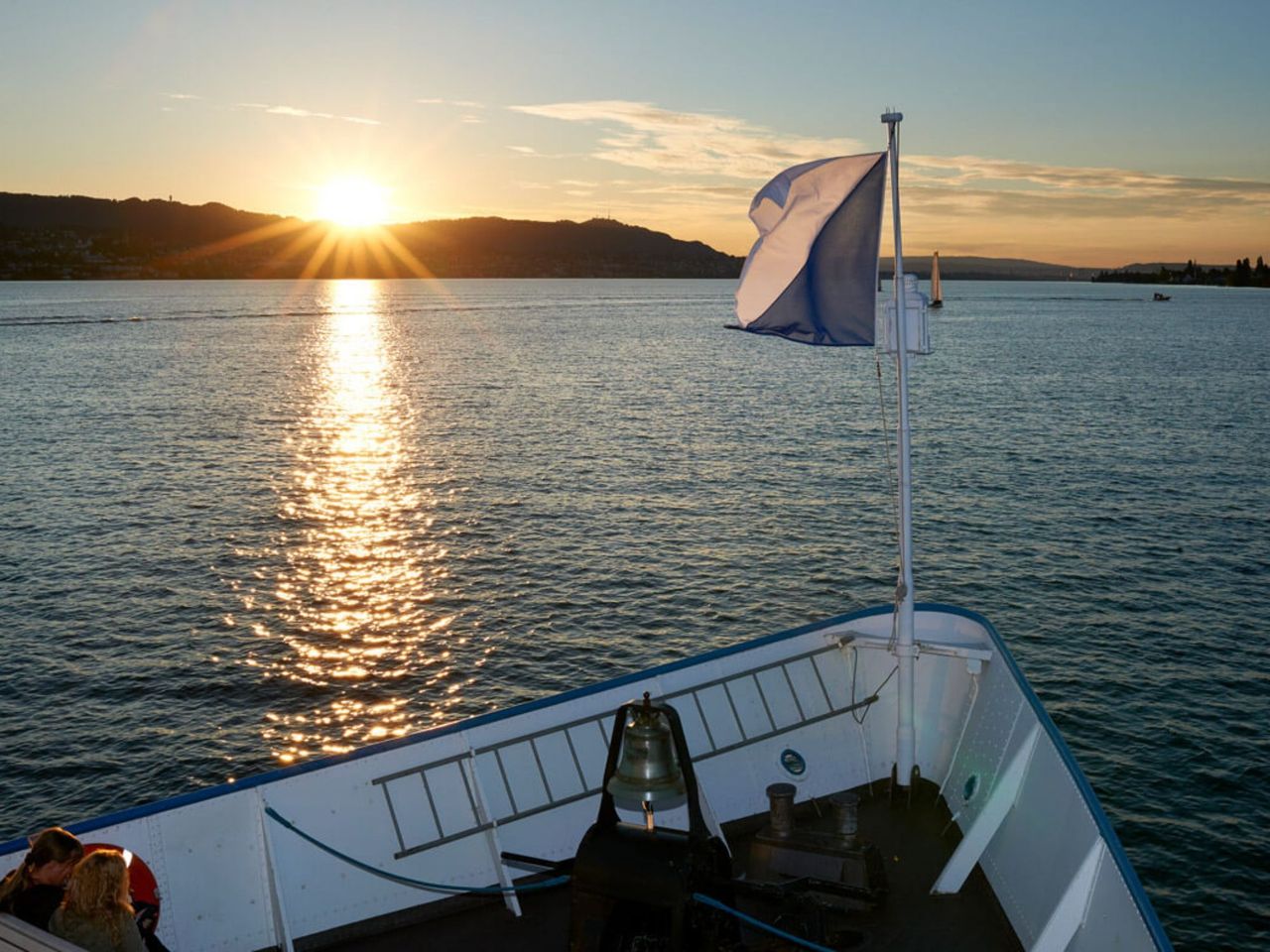 Round trip Obersee from Rapperswil by boat