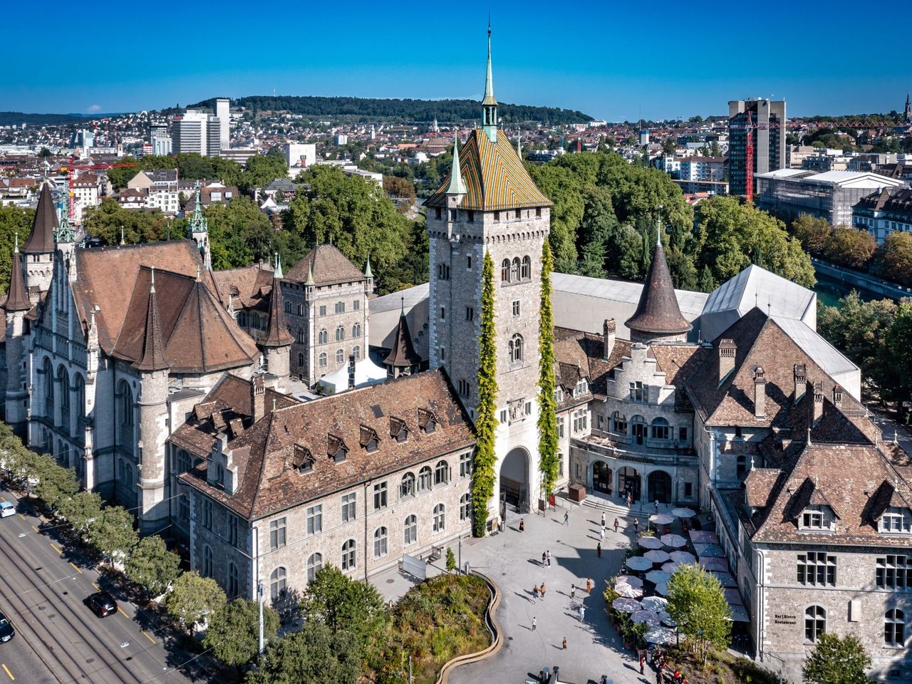 Landesmuseum Zürich "Highlights: Objekte im Rampenlicht" private Führung
