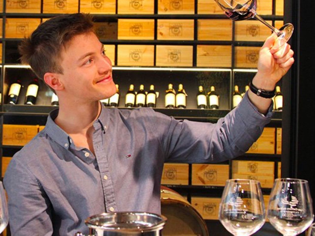 "Erste Schritte in der Welt des Weins" am Weinberg in Sion