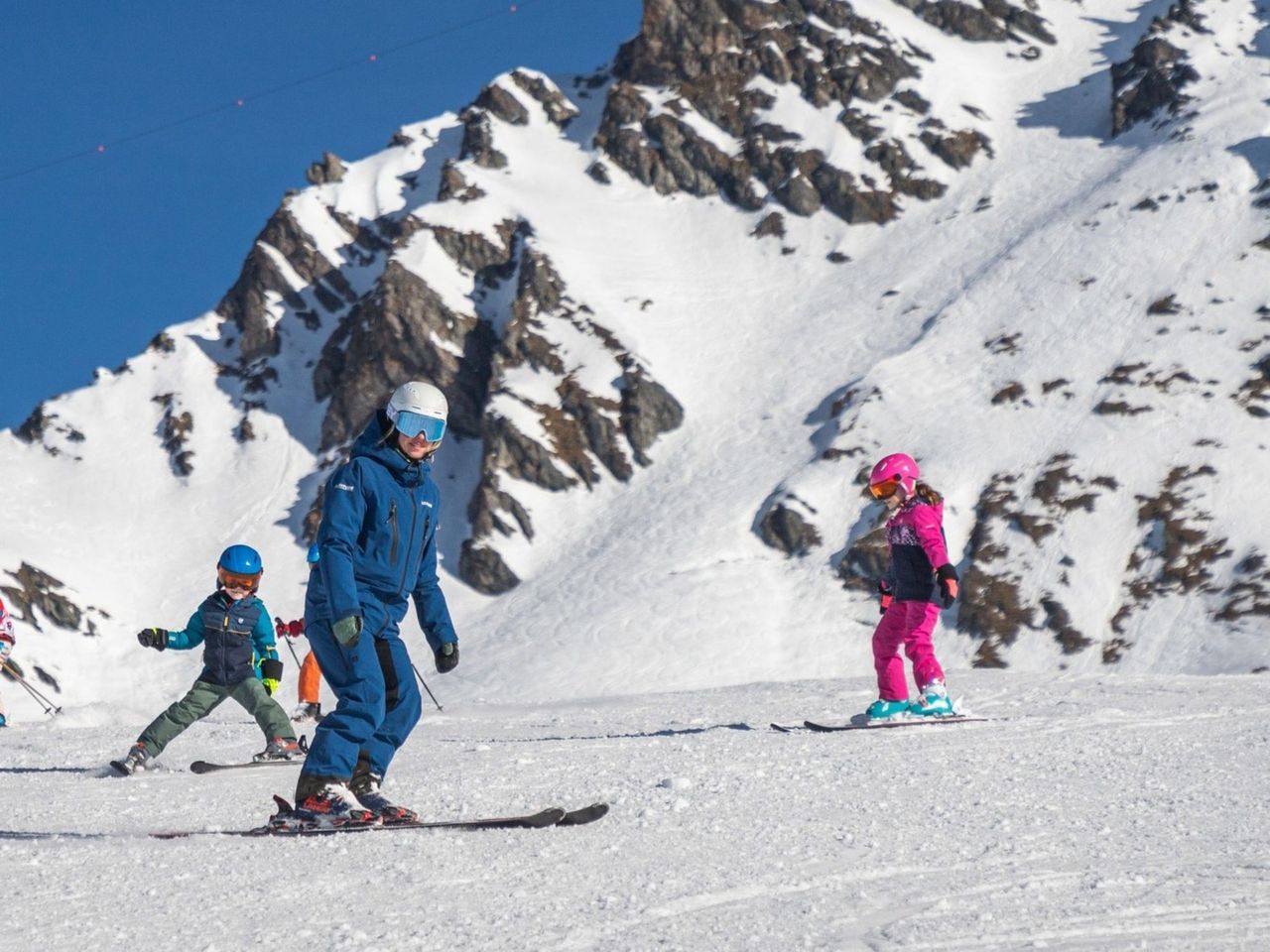 "Kids Club" Ski School for Kids Aged 6-15 in Wengen