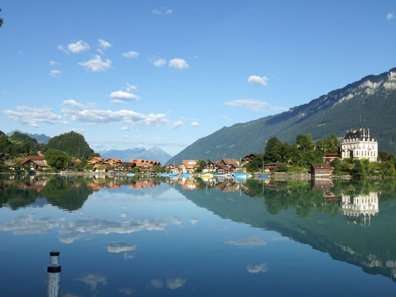 From Lauterbrunnen: private full-day tour to lakes, waterfalls, and mountain villages