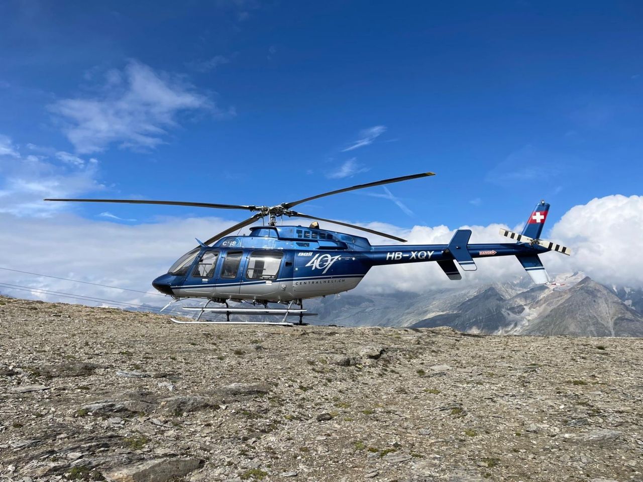 Hüfi Gletscherflug im Helikopter mit Gletscherlandung