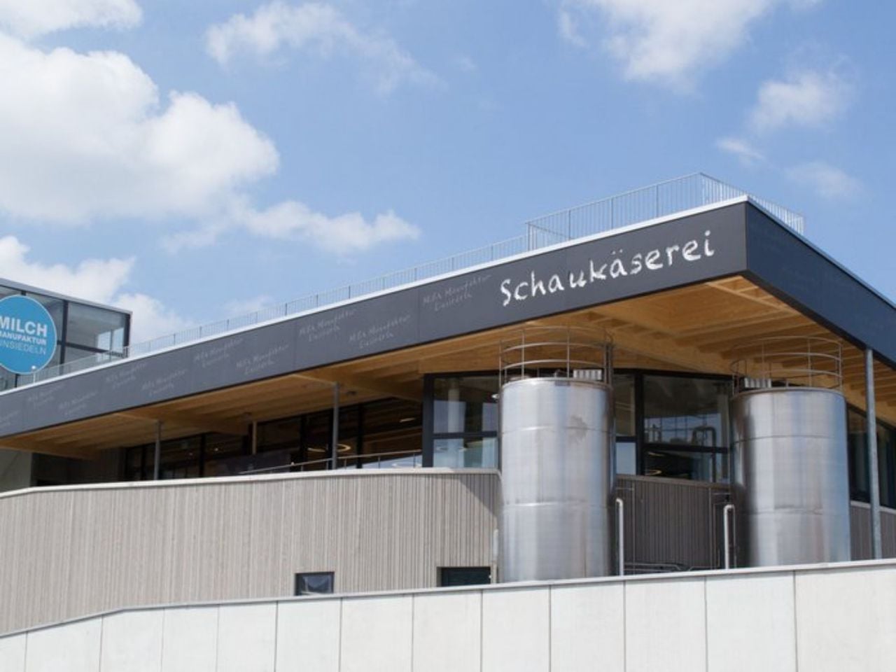 Ab Zürich: Tagestour Schloss, Käse und Schokolade