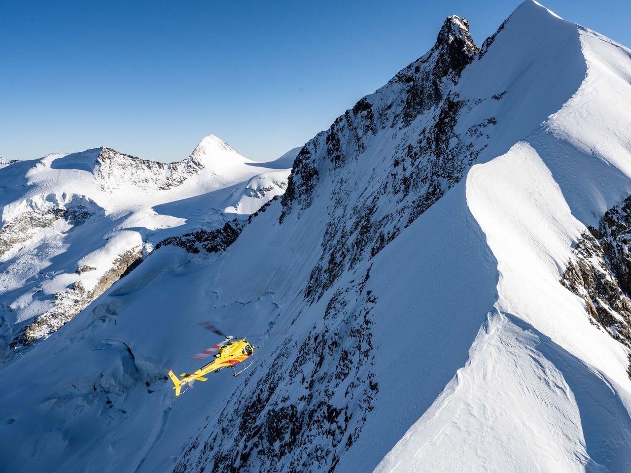 Bernina Bergell Rundflug ab Samedan