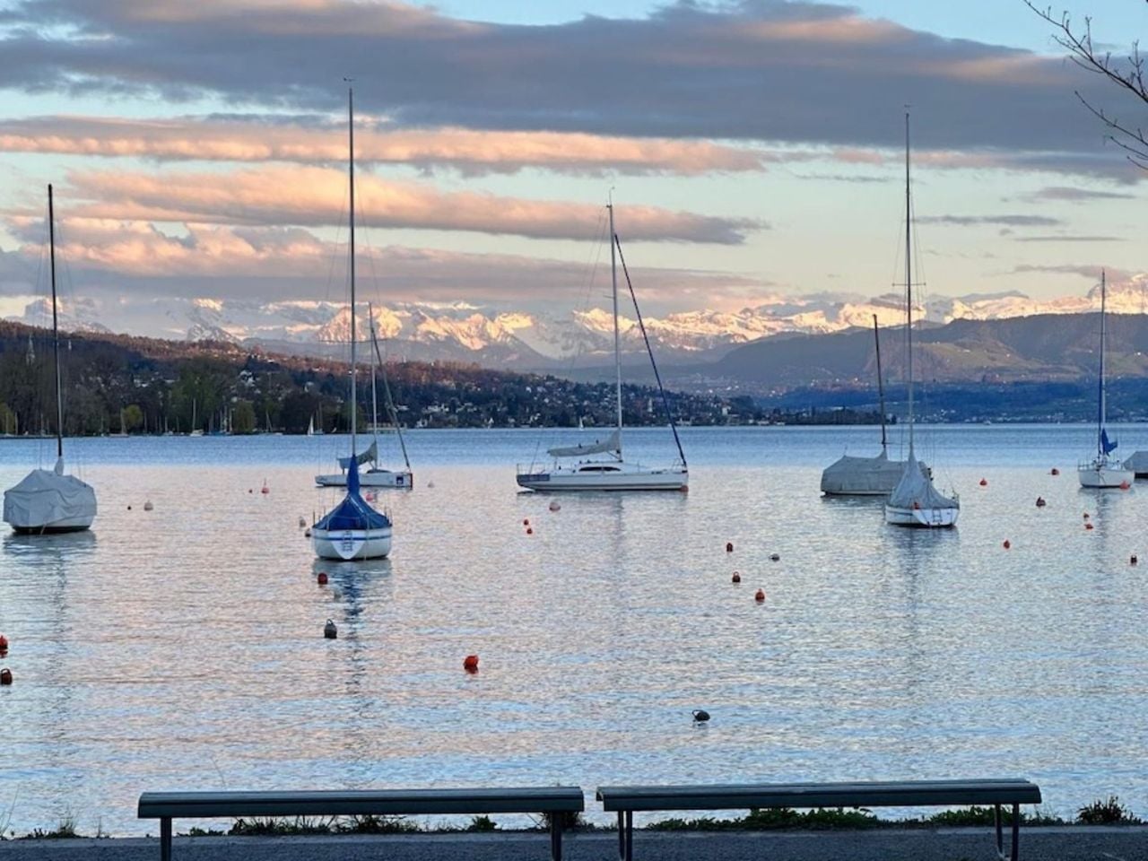 Private Tageswanderung am Walensee ab Zürich