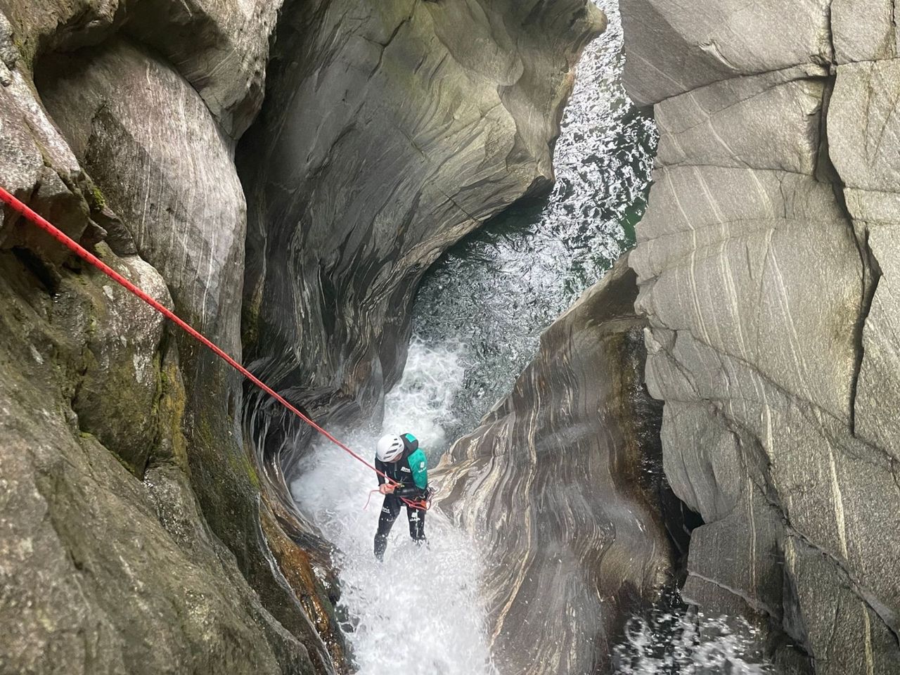 Helikopter Canyoning in der Nala Schlucht