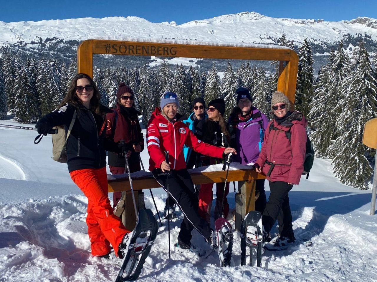 Private Tour Schneeschuh, Fondue und Schlitteln in Sörenberg