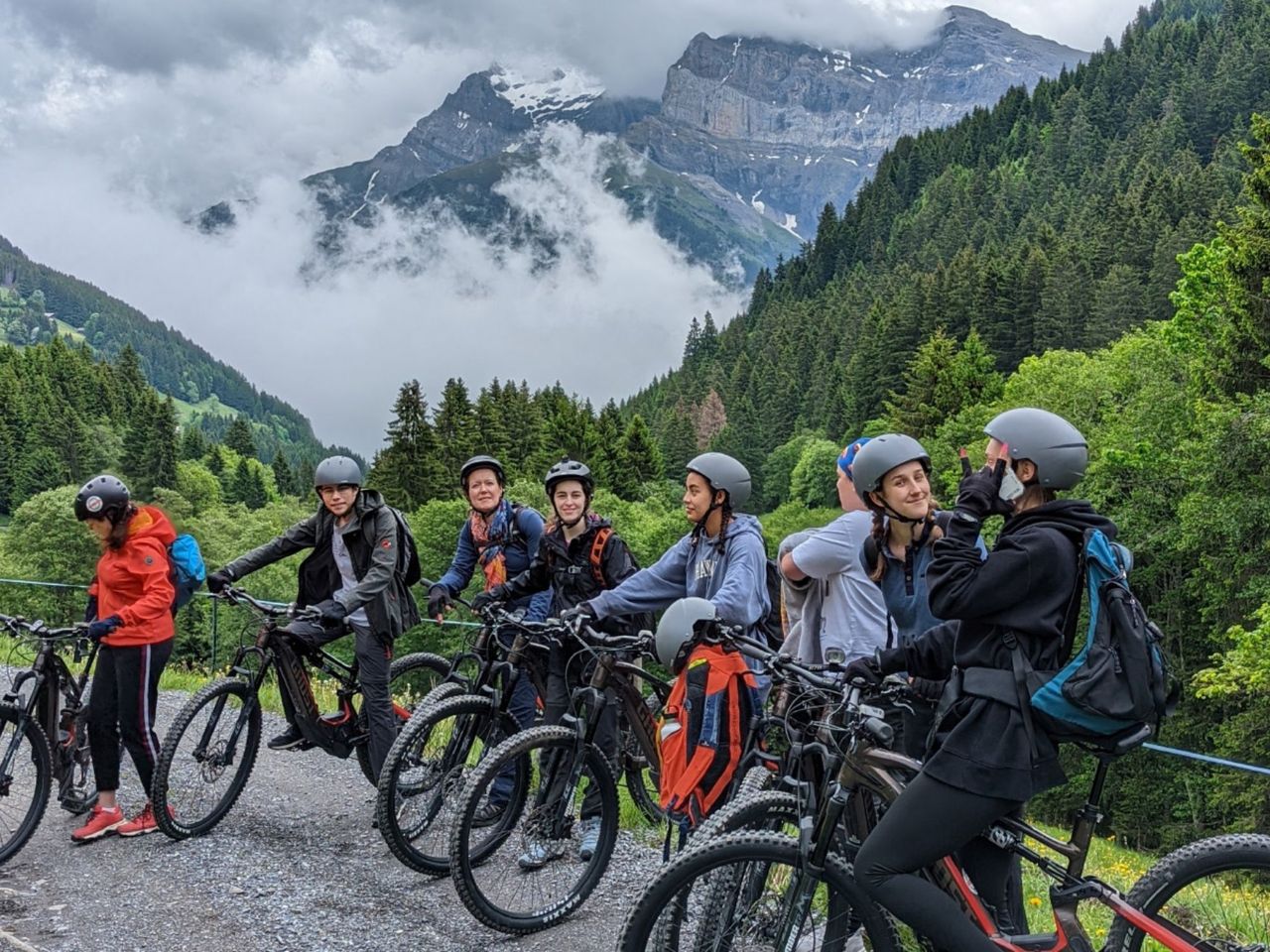 Downhill Mountainbike Kurs 5 Tage in Champéry