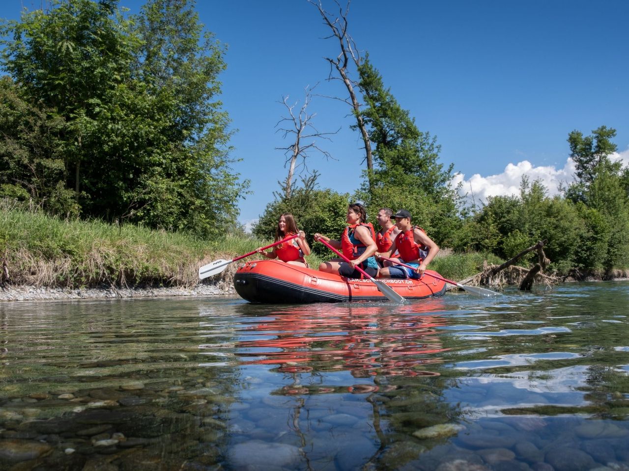 Aareböötle für 2-4 Personen: Schlauchboot mieten