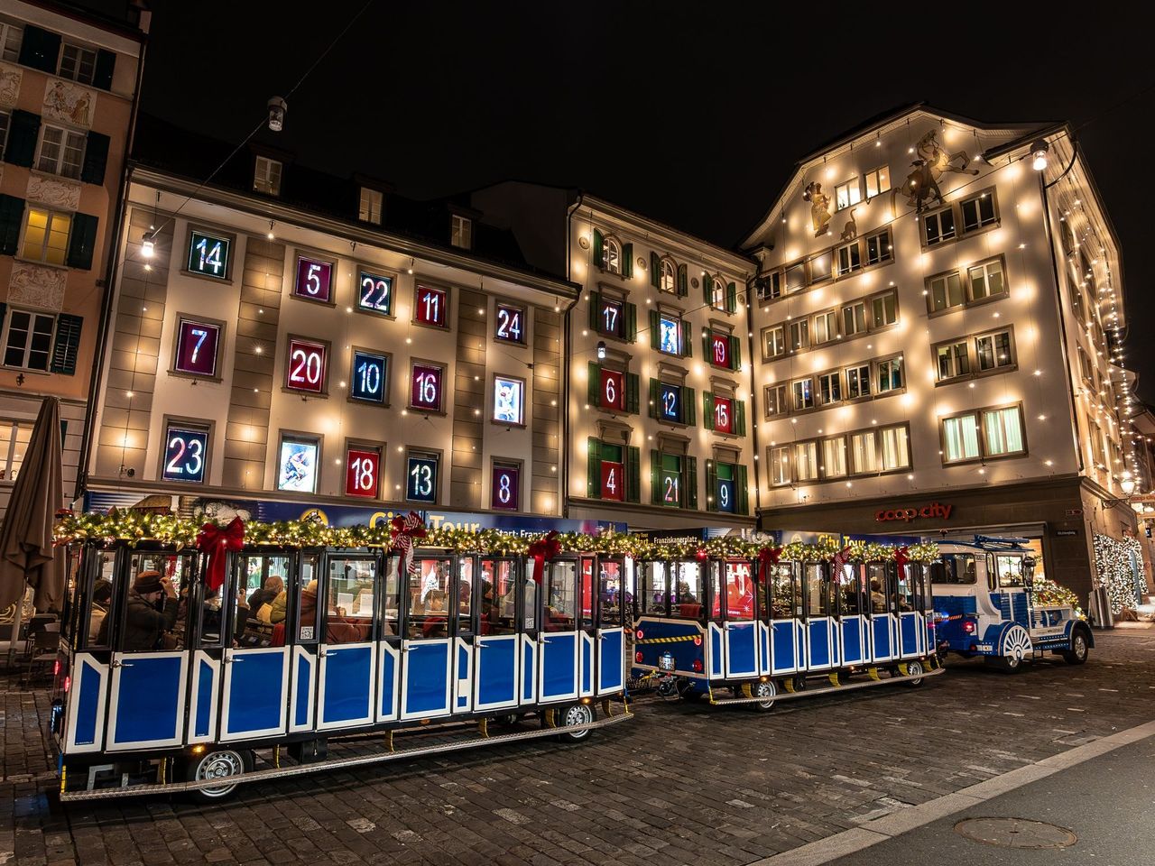 Christmas Train Lucerne - a festive city tour through Lucerne
