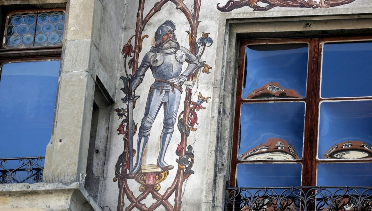 Fassaden-Malerei und Wortspielereien Stadtführung in Luzern