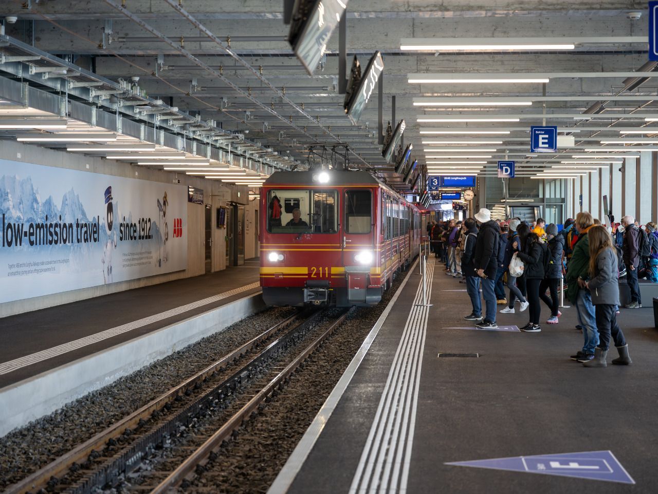Ab Zürich: Jungfraujoch und Lauterbrunnen privater Tagesausflug