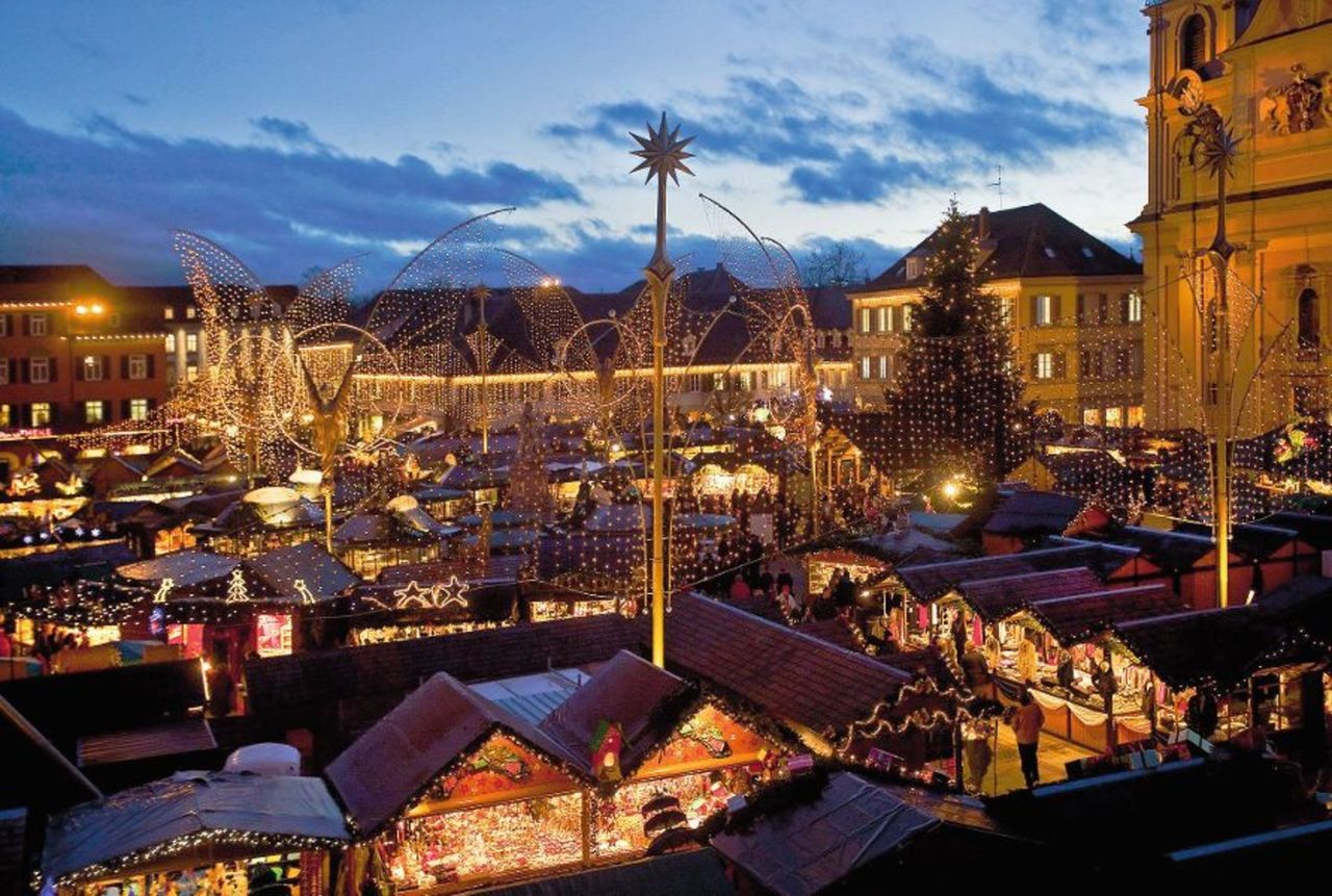 Ludwigsburg Christmas Market: coach trip with hotel