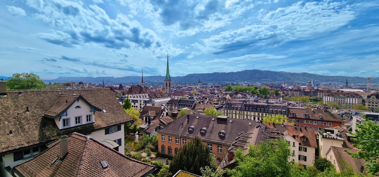 Zurich city tour in an open panorama bus