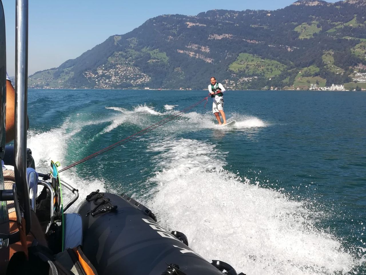 Ab Küssnacht am Rigi: Schlauchboot Tour Vierwaldstättersee am Nachmittag