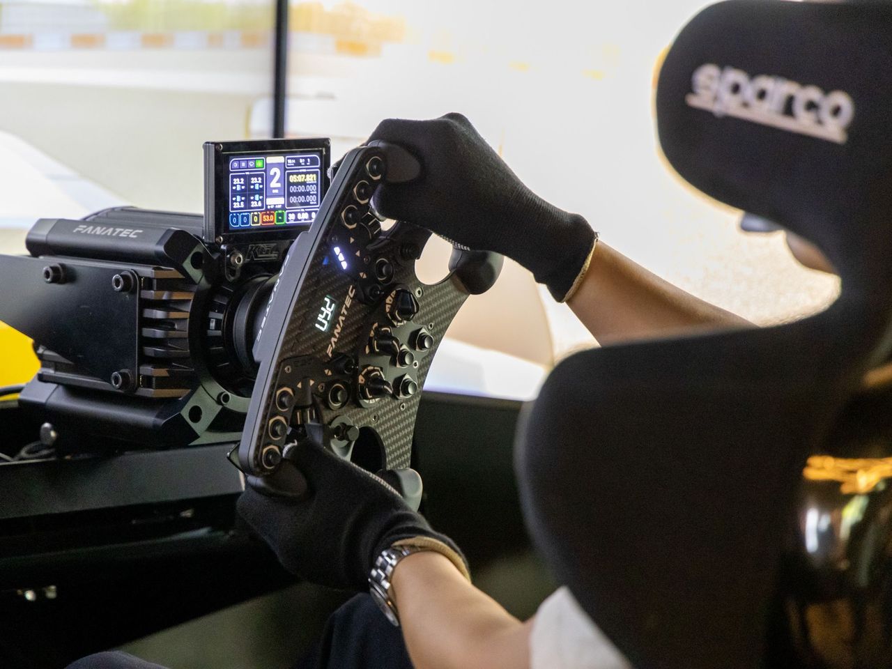 “Sim Racing” virtuelle Fahrt in Opfikon