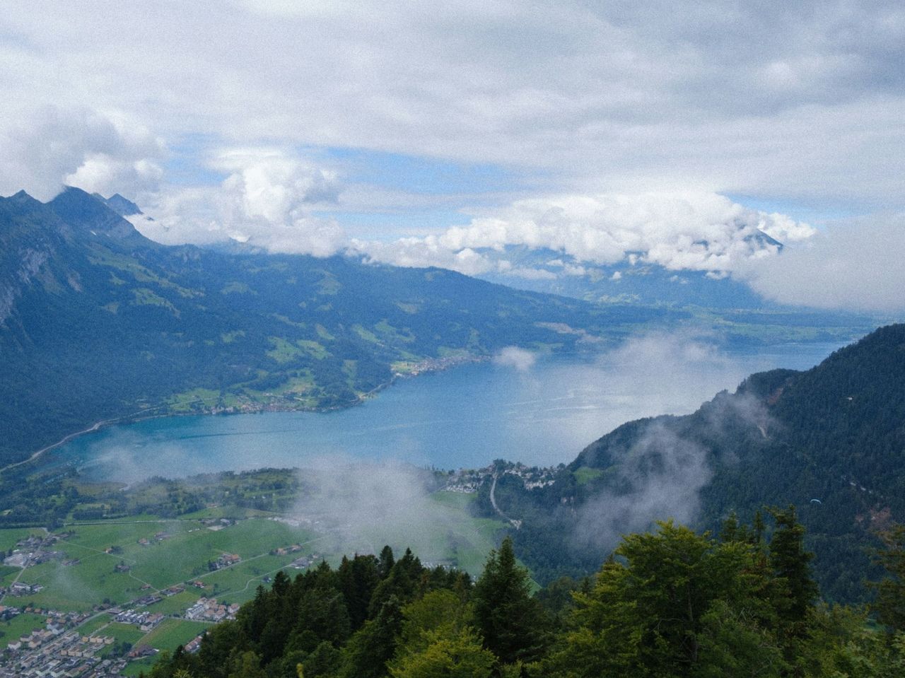 Ab Lausanne: Bustour nach Interlaken mit Harder Kulm