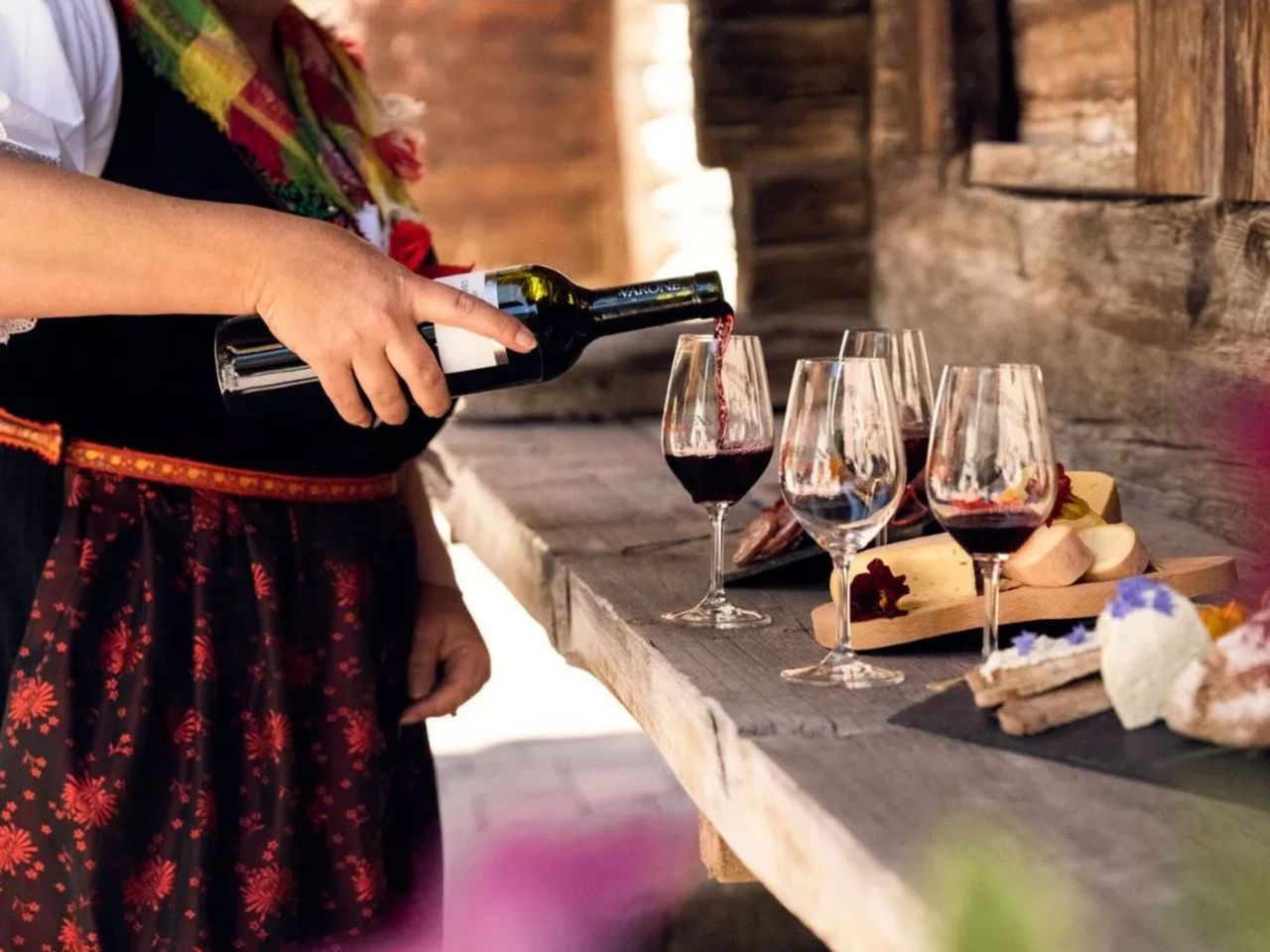 Multisensorische Verkostung am Weinberg in Sion