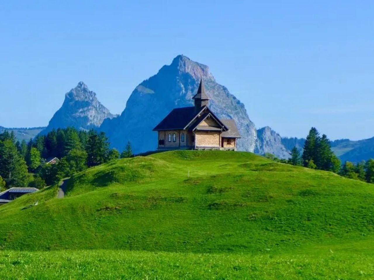 From Zurich: 3 mountains accessible by train, cable car, funicular, and boat