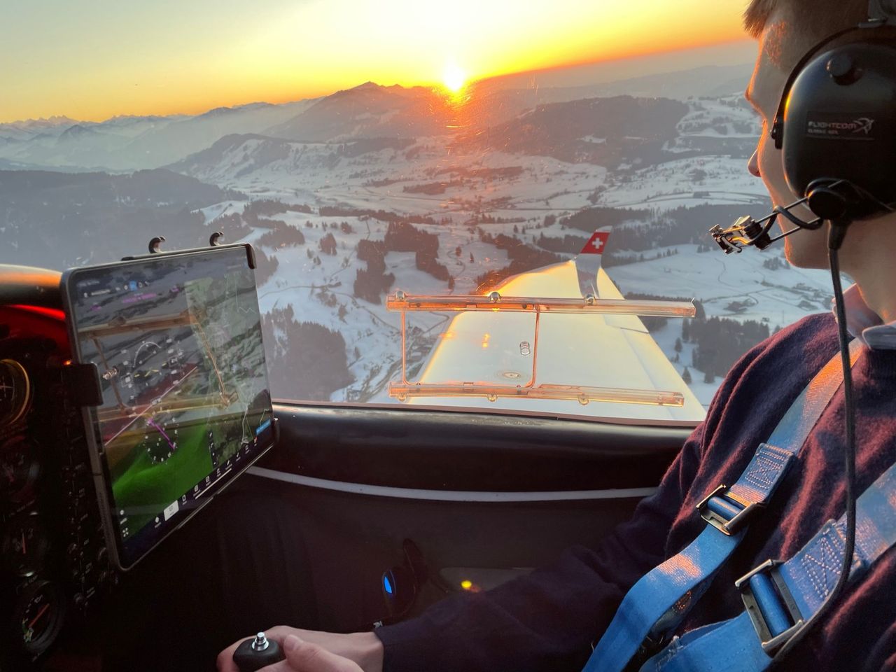 "Alpine Venture" 60 min Rundflug ab Flughafen Grenchen