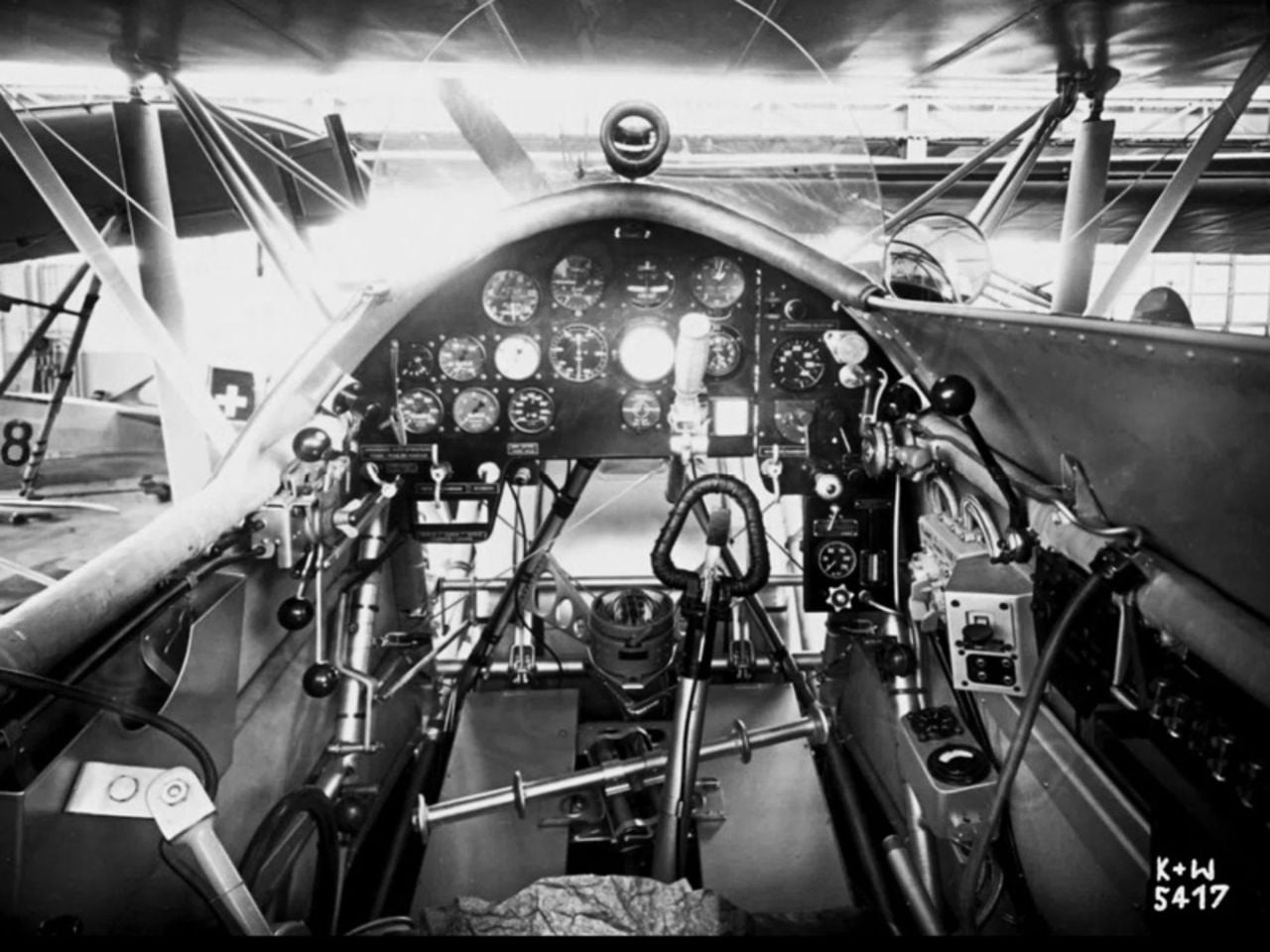 U-Boot Tauchfahrt zum Flugzeugwrack C-35